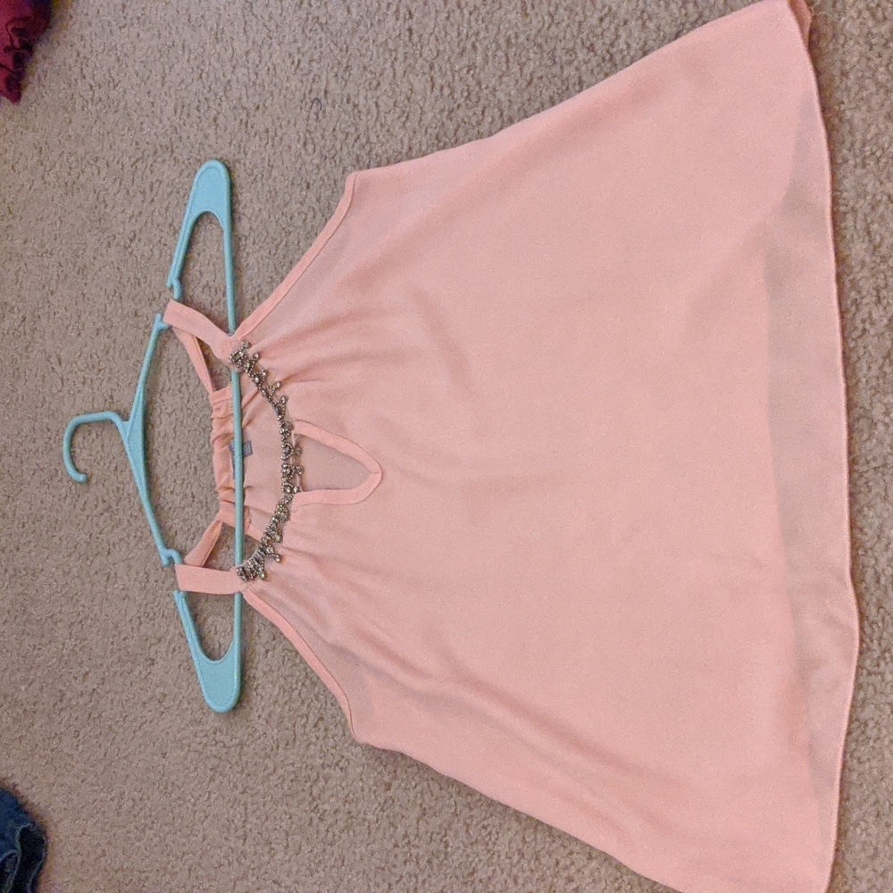 Peach tank top. Size S